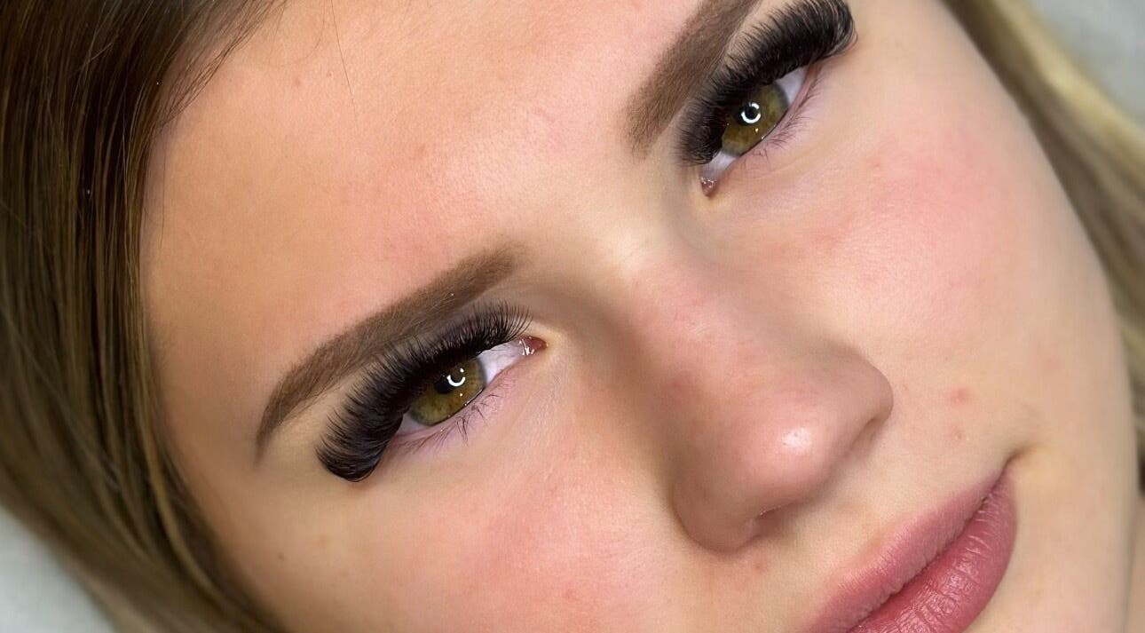 Close-up of eyelash extensions at FLD Beauty in Stansted Mountfitchet, England, GB.