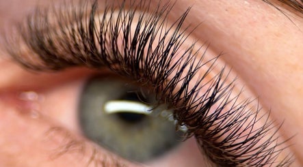 Fierce Lash Empire