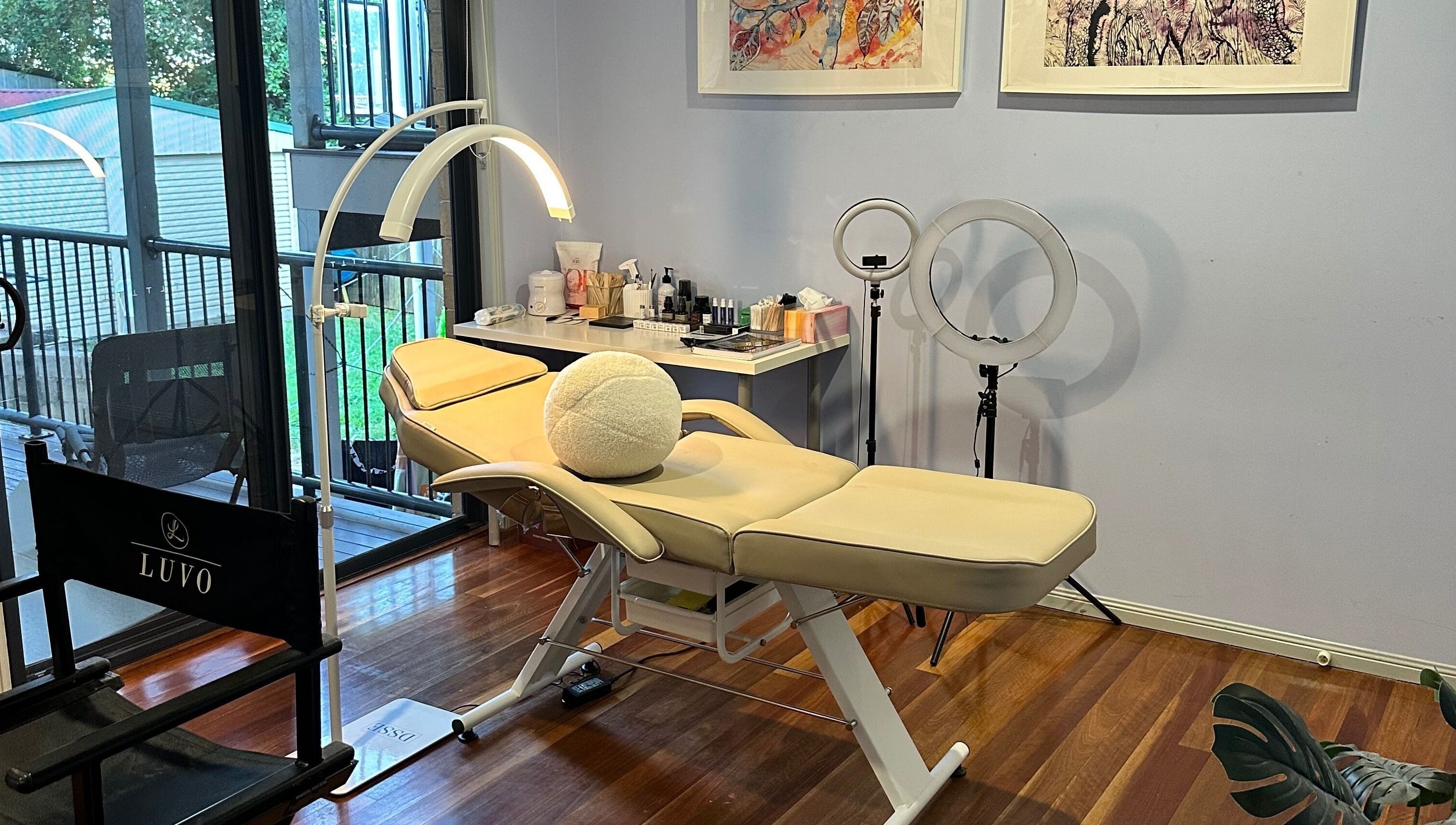 Relaxing spa room at Studio Marianna in Holland Park West, Queensland, AU with a comfortable treatment bed.