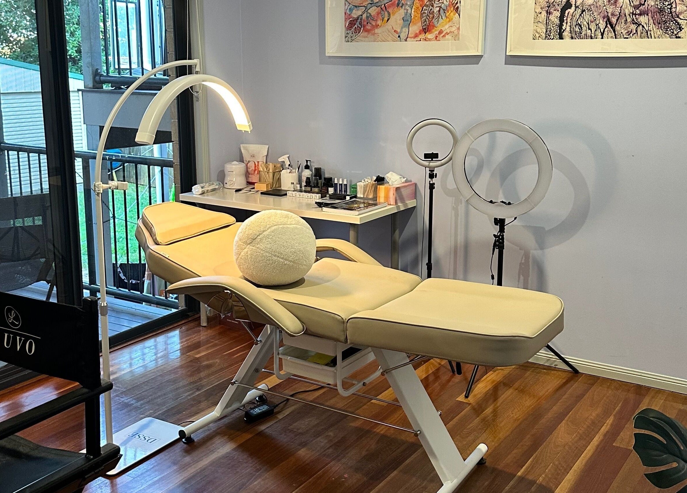 Relaxing spa room at Studio Marianna in Holland Park West, Queensland, AU with a comfortable treatment bed.