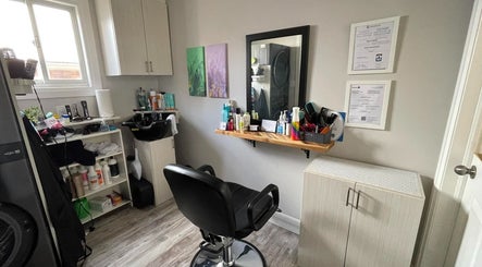 The Hairetic Salon