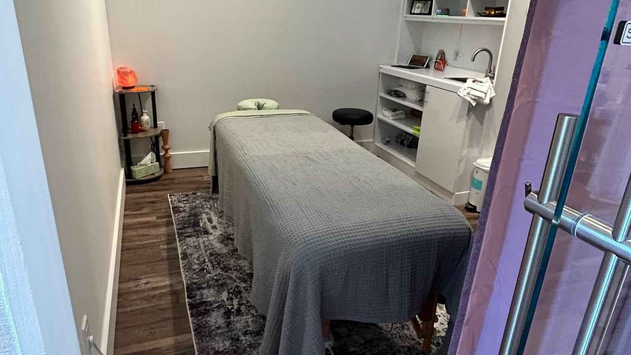 United Roots Massage - 517 Broadway 308 - Massapequa | Fresha