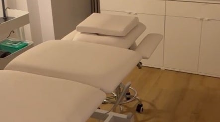 Immagine 3, Align Therapy