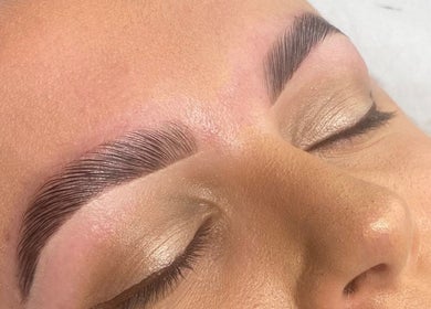 Perfectly shaped brows at NAHLA Studio, Slough, England, GB, showcasing expert beauty services.