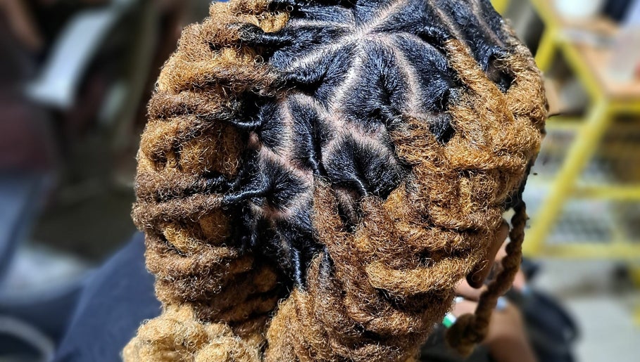 Trelease is Hair/Strictlylocandroll – kuva 1