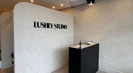 Lushly Studio