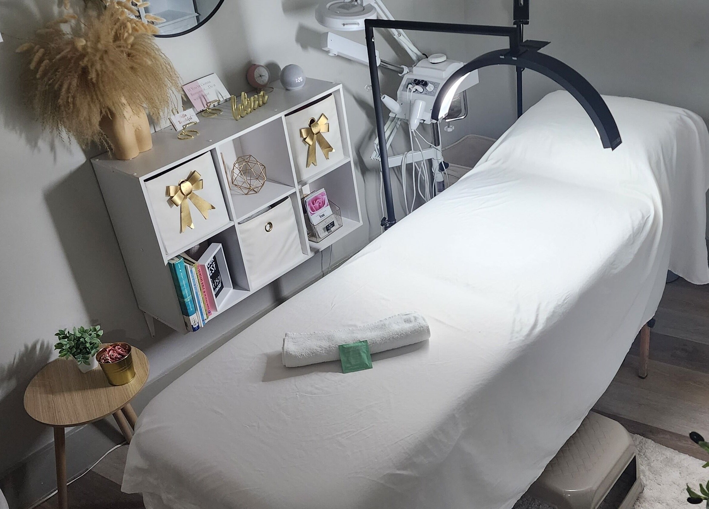 Relaxing spa room at Smooth n Bare, Kingston, St. Andrew Parish, JM, featuring a treatment bed with cozy decor.