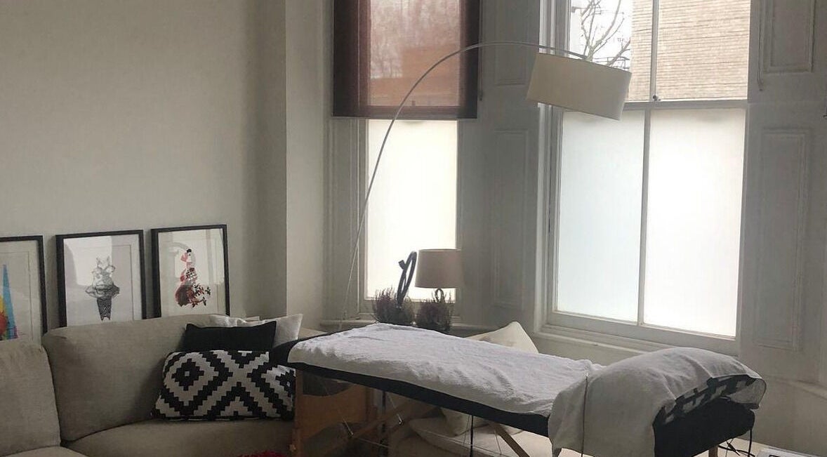 Tranquil massage room at Casa Prado Mobile, London, England, GB, offering a serene beauty and wellness experience.