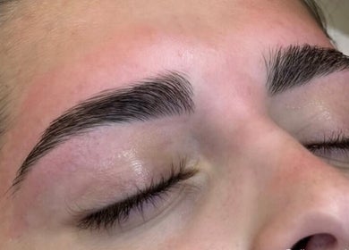 Flawlessly shaped brows at Allure Aesthetics Beauty and Waxing Salon in Gilbert, Arizona, US.