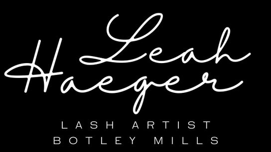 Leah Haeger Lash Artist