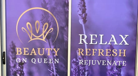 Entrance signage for Beauty On Queen in Ashmore, Queensland, AU, showcasing relaxation and rejuvenation.