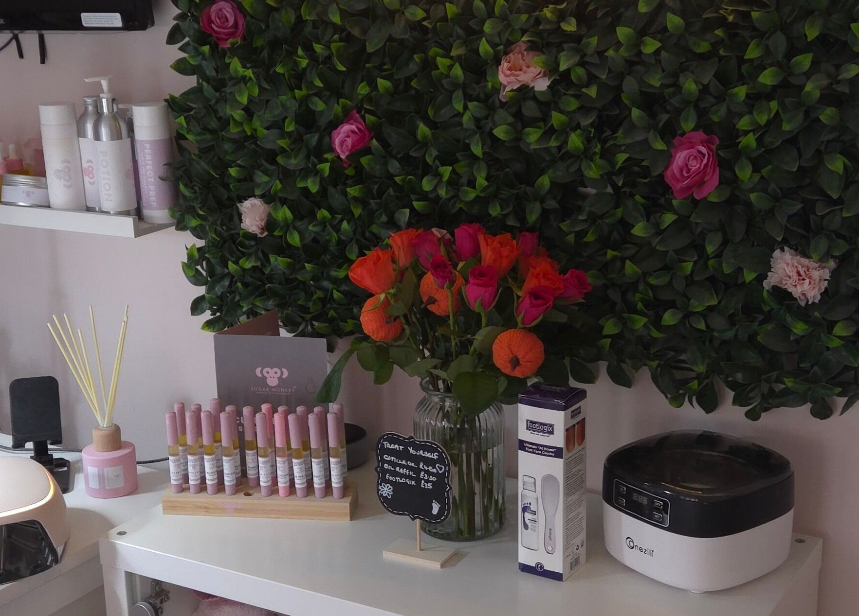Bright floral decor and manicure setups at Shardilly Nails, Hebburn, England, GB, creating an inviting ambiance.