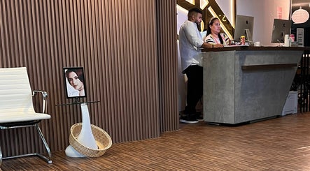 รูปภาพ Take Off Beauty Clinic 2
