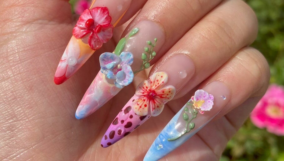 hình ảnh 1 của Nails By Bonn