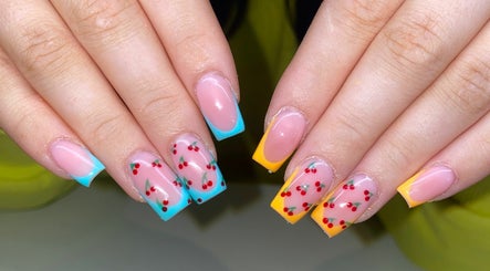 Nails By Lucy Walsh изображение 2