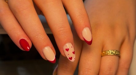 Image de Nails By Lucy Walsh 2