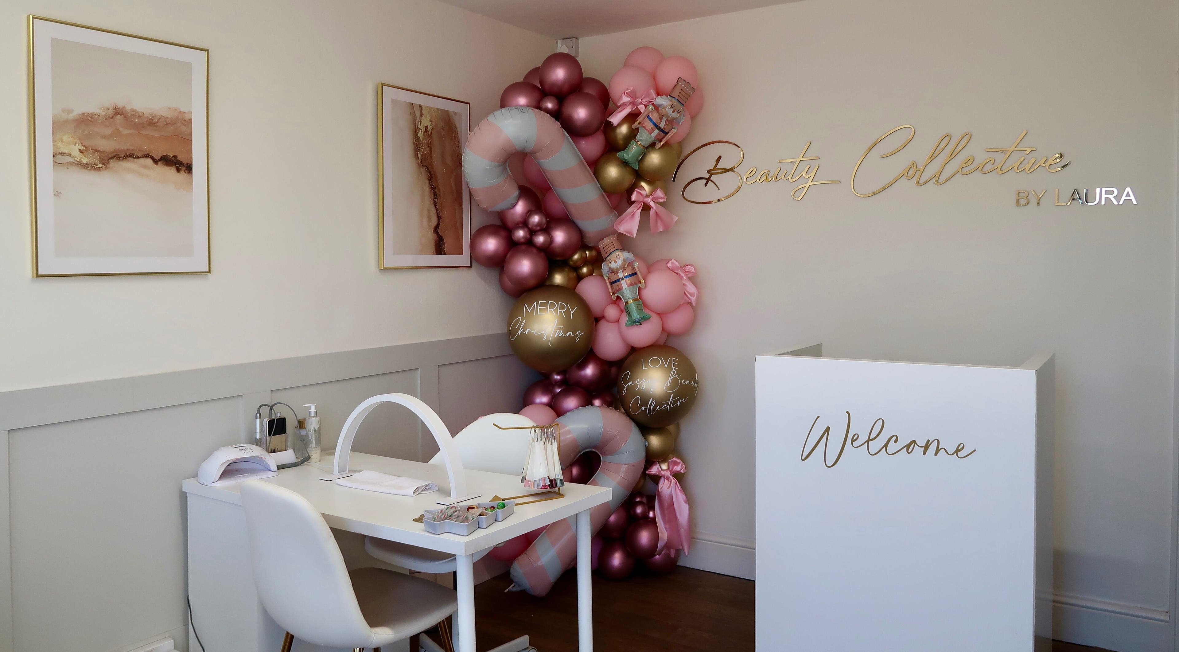 Sassy Beauty Collective Derby cozy nail station with balloons and elegant decor, Derby, England, GB.