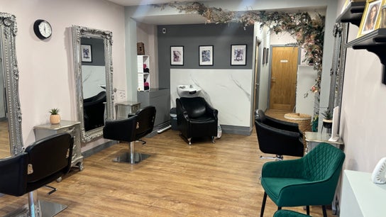The Lash Lounge Hair & Beauty Boutique