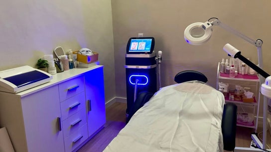 Lashroom