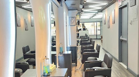 Mos Hair Salon зображення 2