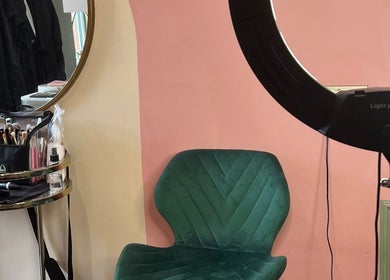 Jess Porter Pro Makeup Artist studio in Hinckley, England, GB with glam chair and mirror setup.