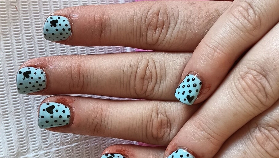 Glamorous Claw Creations billede 1