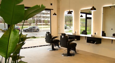 Barbería Maldita Barba image 3