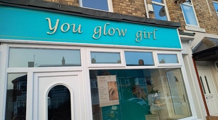 Dandell Nails at You Glow Girl image 3