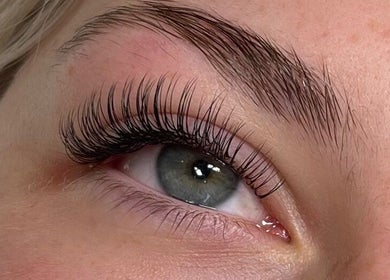 Close-up of expertly applied lashes at Mimi-Jo Beauty in Scarborough, England, GB.