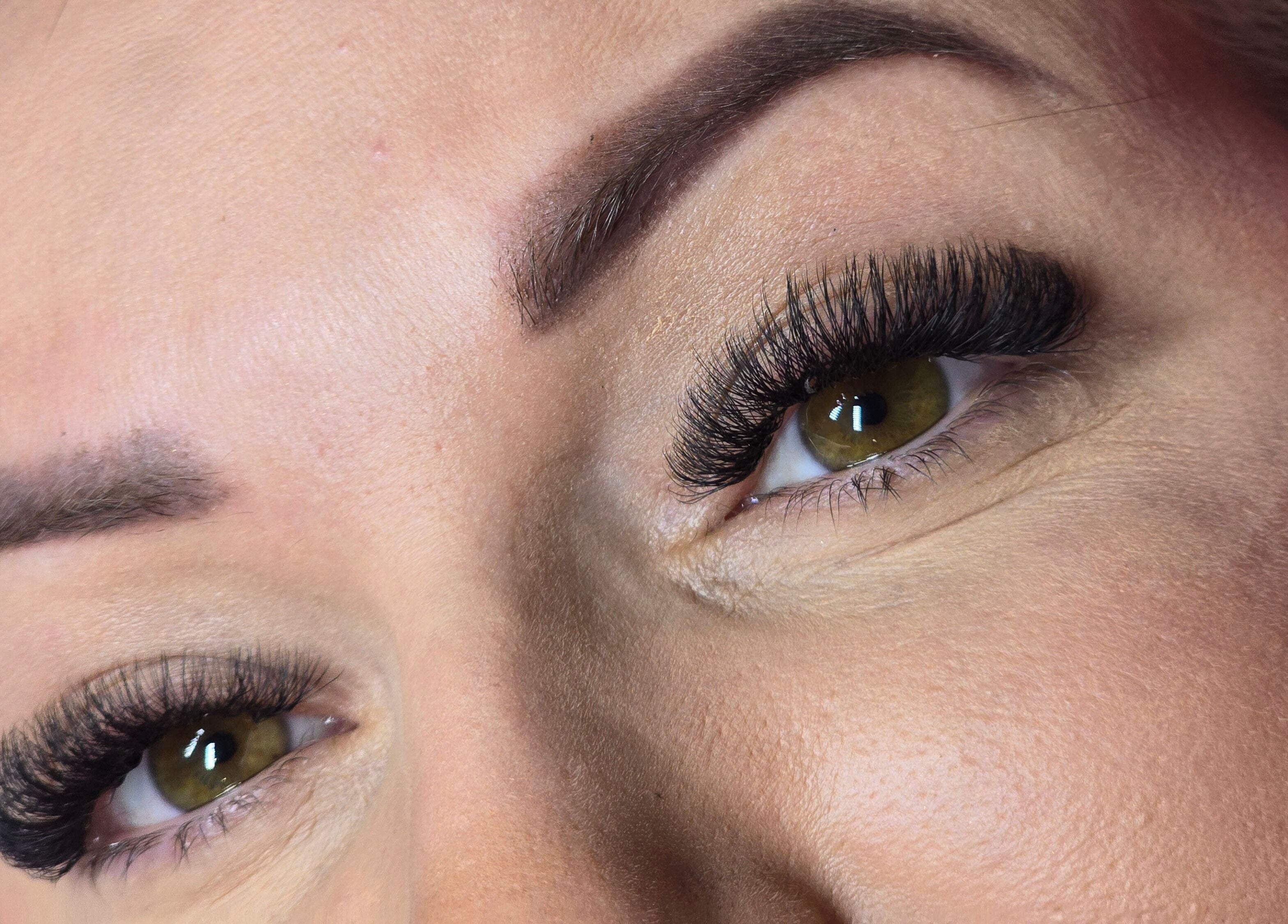 Close-up of lush eyelashes and eyebrows at DS BEAUTY in Dundee, Scotland, GB.