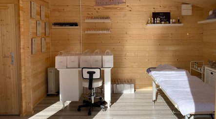 Gem's Beauty Room image 2