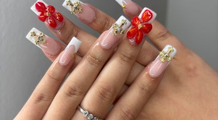 Pretty Little Nails – kuva 3