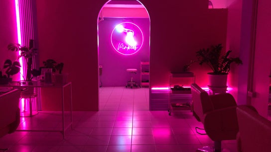 Pinkies Hair Bar