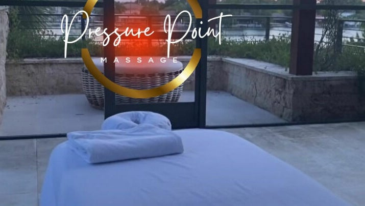 Pressure Point Massage – obraz 1