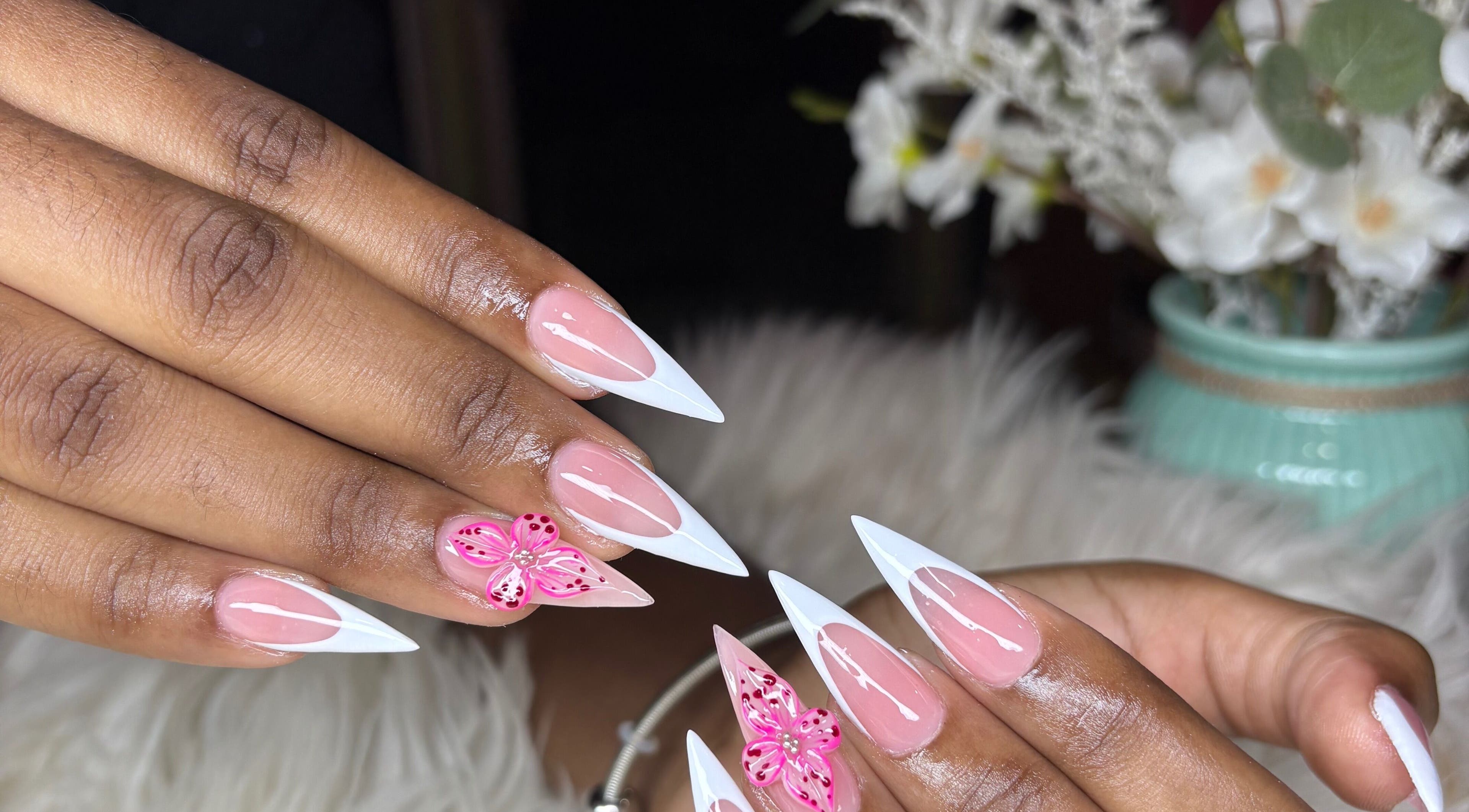 Stylish floral nail art at Vxsnail Studio, Spanish Town, St. Catherine Parish, JM showcasing elegant designs.