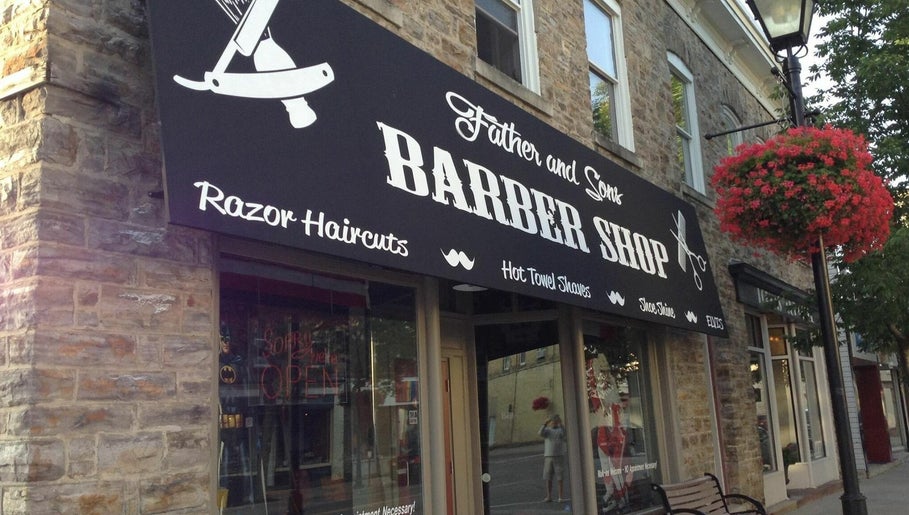 Father and Sons Barbershop, bilde 1