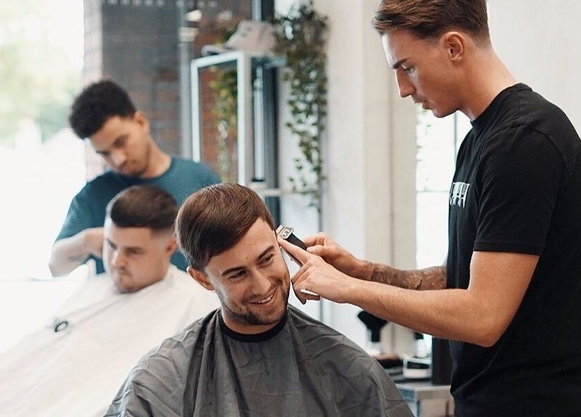 Hair stylist working at Move Salon Inchicore, Dublin, County Dublin, IE, offering quality grooming services.