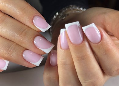 French manicure at Beauty Zone by YZ, Port Moody, British Columbia, CA with glossy pink and white tips.