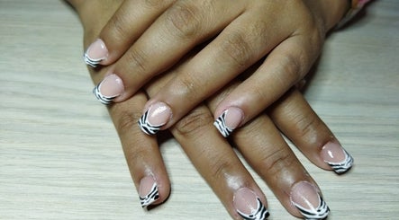 Imagen 2 de Celest Nails
