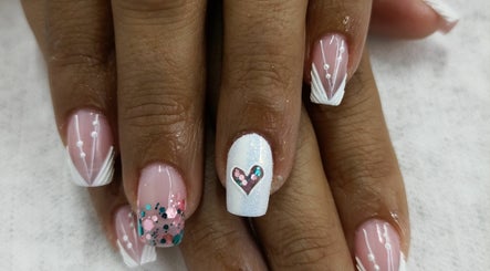 Imagen 3 de Celest Nails