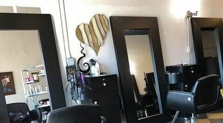 The Hair Lounge