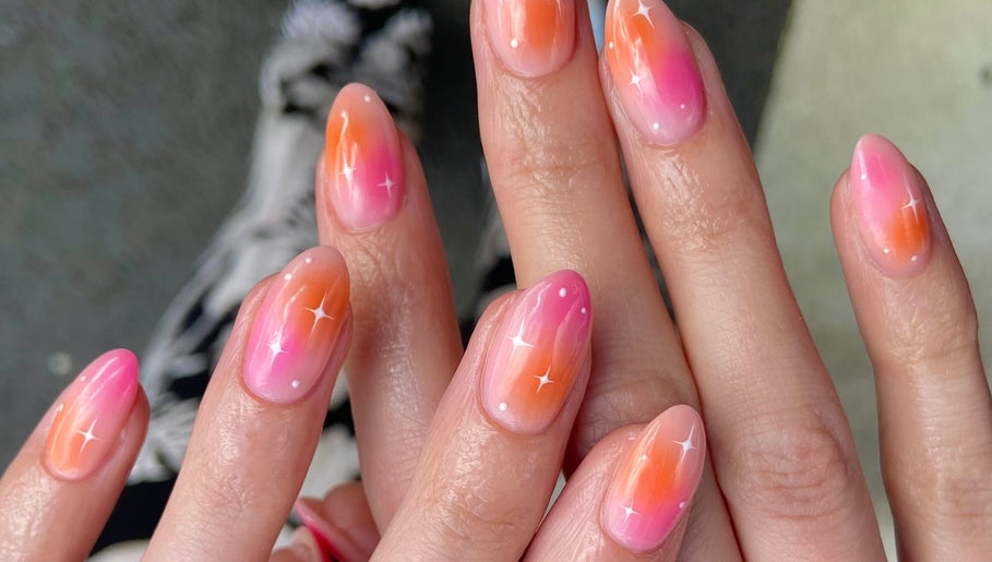 Stacey Lowrie Nails image 1