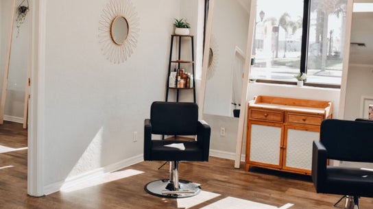 Highs & Lows Hair Studio