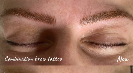 Brow Obsession Specialist image 2