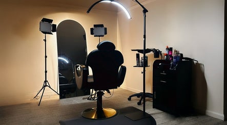 ALLURE, bilde 2