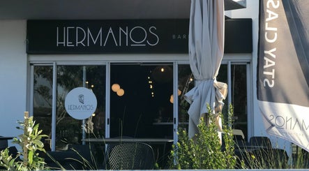 Εικόνα Hermanos Green Point 2