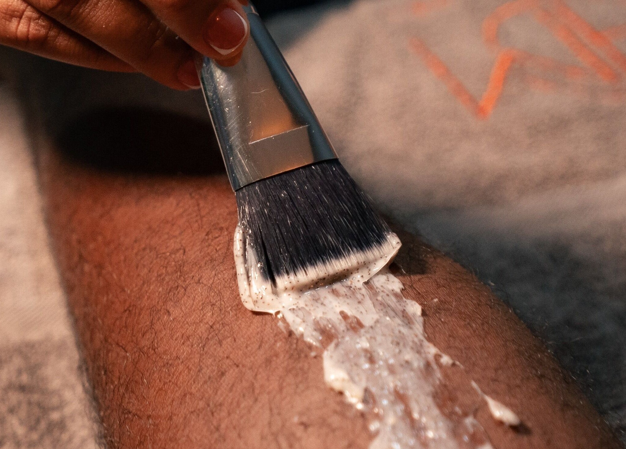 Relaxing body cream application at Hom Spa Cartagena, Bolívar, CO for ultimate wellness experience.