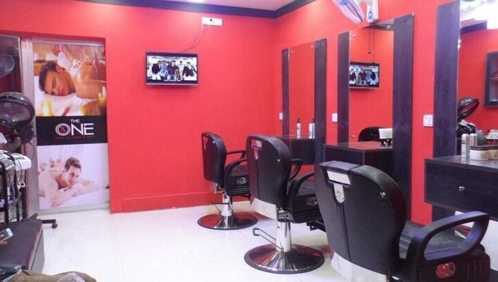 Max Salon image 1
