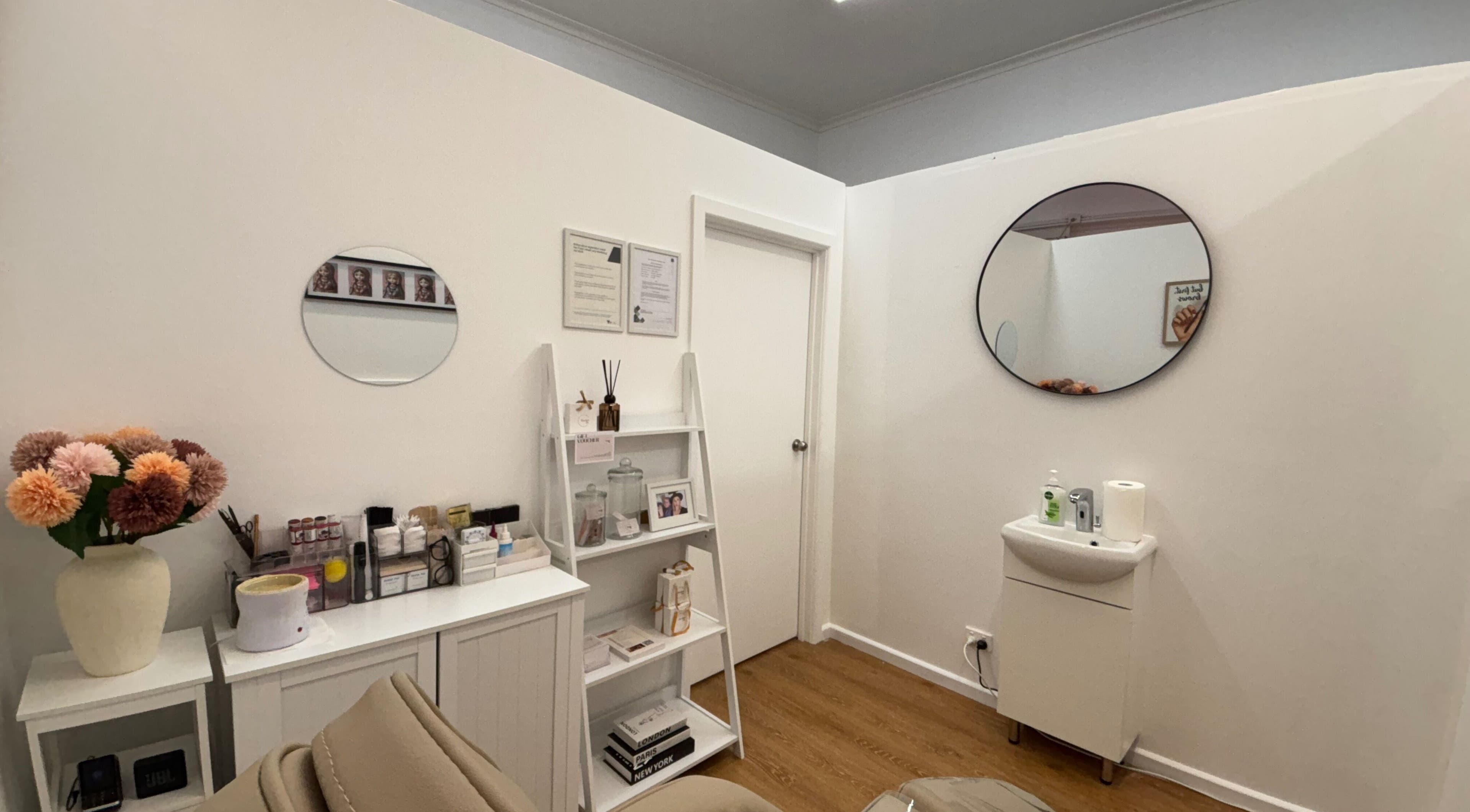 Relaxing treatment room at The Brow Design Co, Bentleigh East, Victoria, AU with modern decor and calming ambiance.