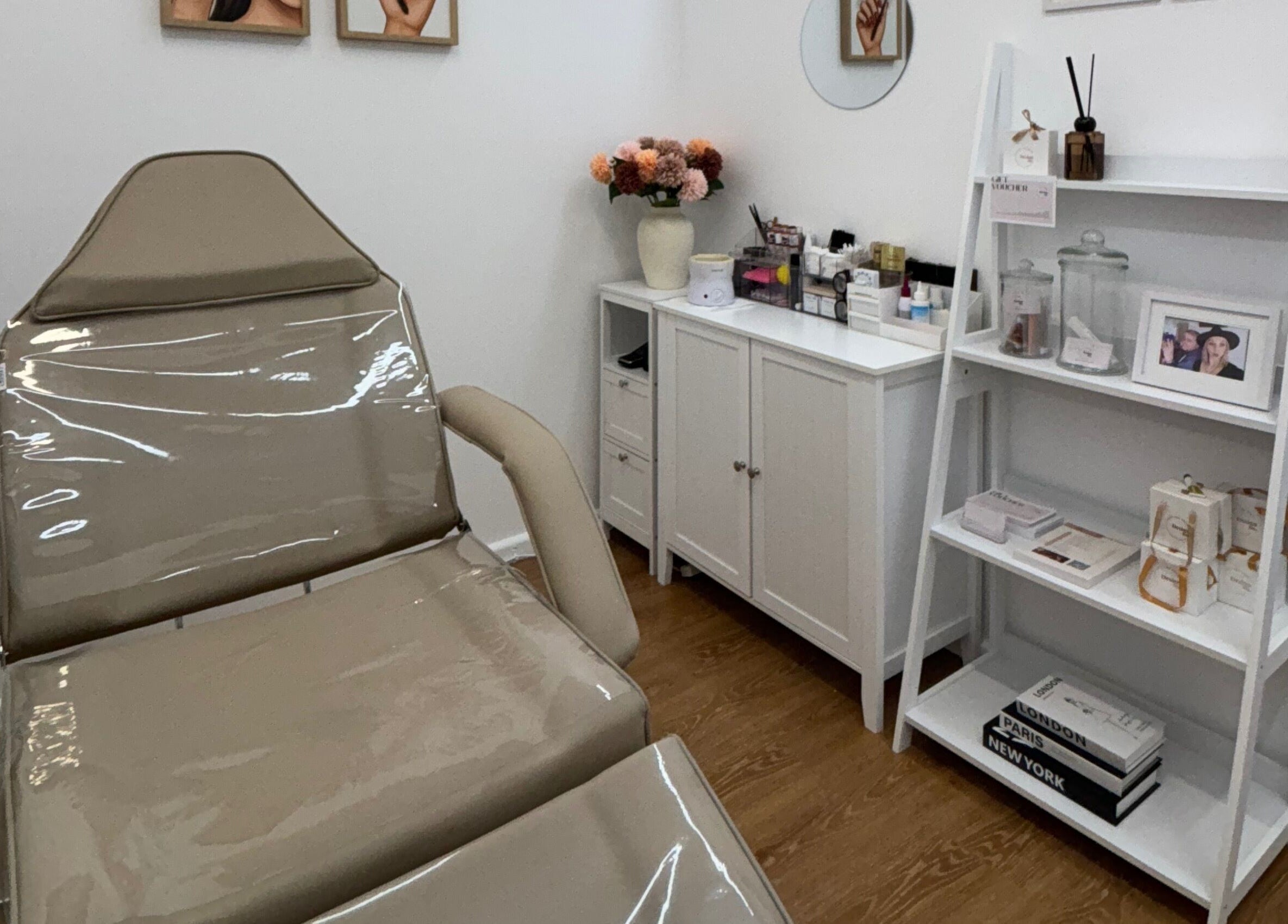 Relaxing treatment room at The Brow Design Co, Bentleigh East, Victoria, AU with a plush chair and elegant decor.